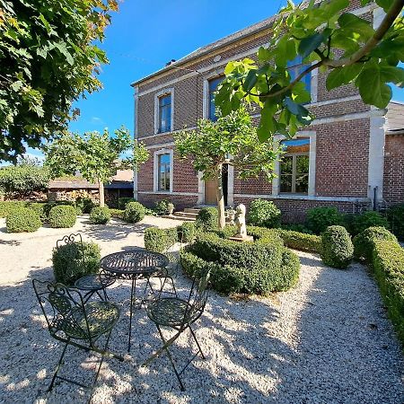 Maison De Vacances A La Campagne Avec Piscine "Maison Simon" Aubencheul-aux-Bois Екстериор снимка